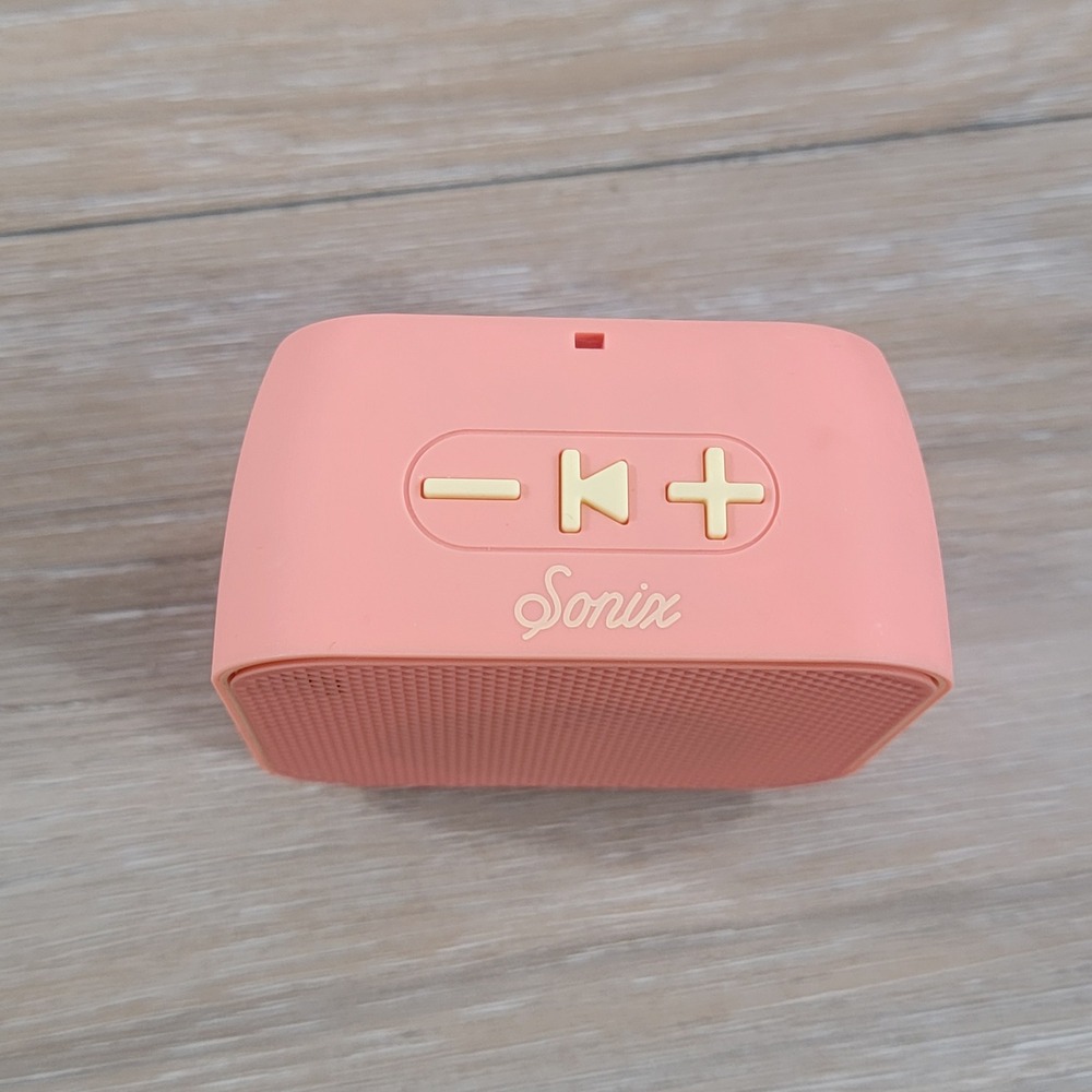 Sonix Bluetooth Speaker Coral Pink Portable Wireless SNX-TE-003 USB Rechargeable